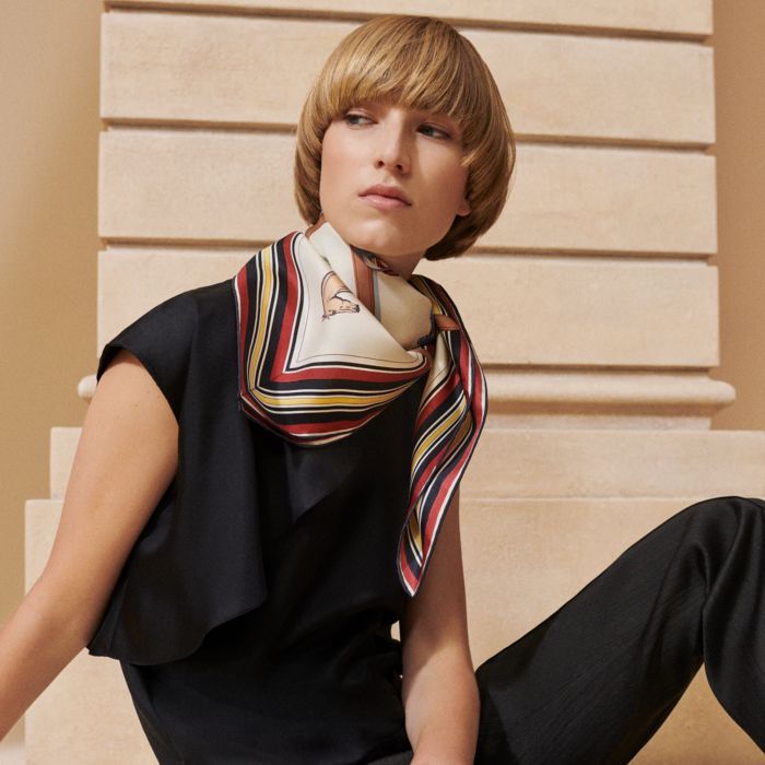 スカーフリング 90 《モール》 | Hermès - エルメス-公式サイト